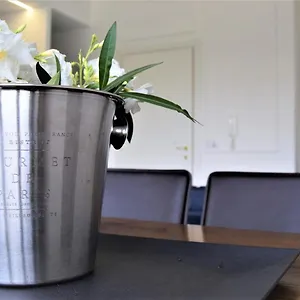  Appartement Peonia House